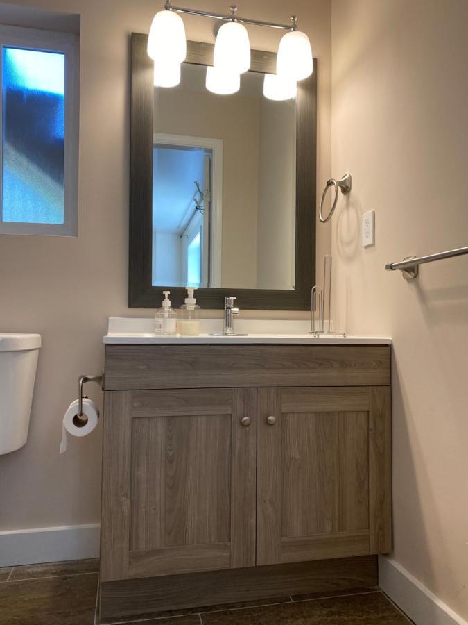 Richmond Vancouver Airport Comfy Home Dış mekan fotoğraf